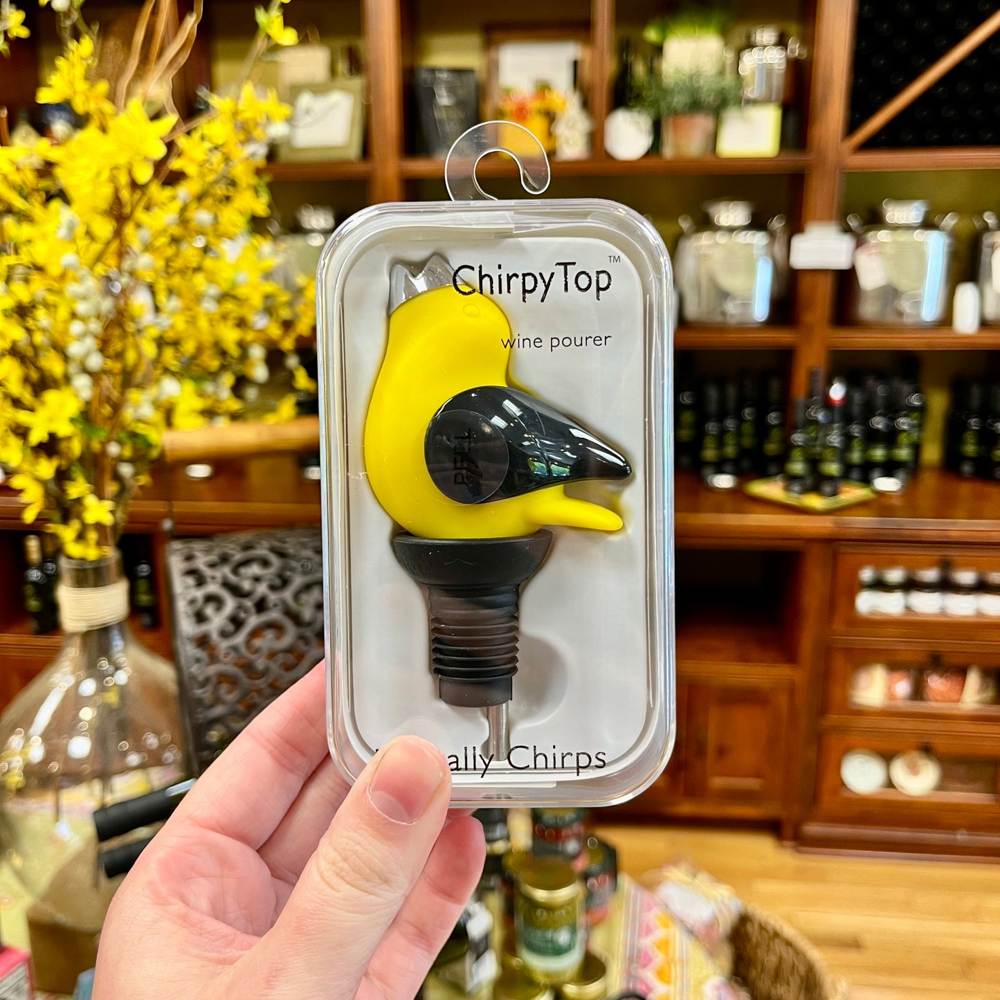 Yellow Chirpy Top Wine Pourer