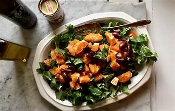 Winter Green Salad with Tangerines and Olives